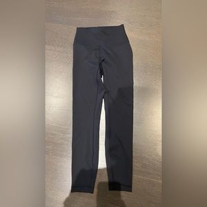 Lululemon Wunder Train